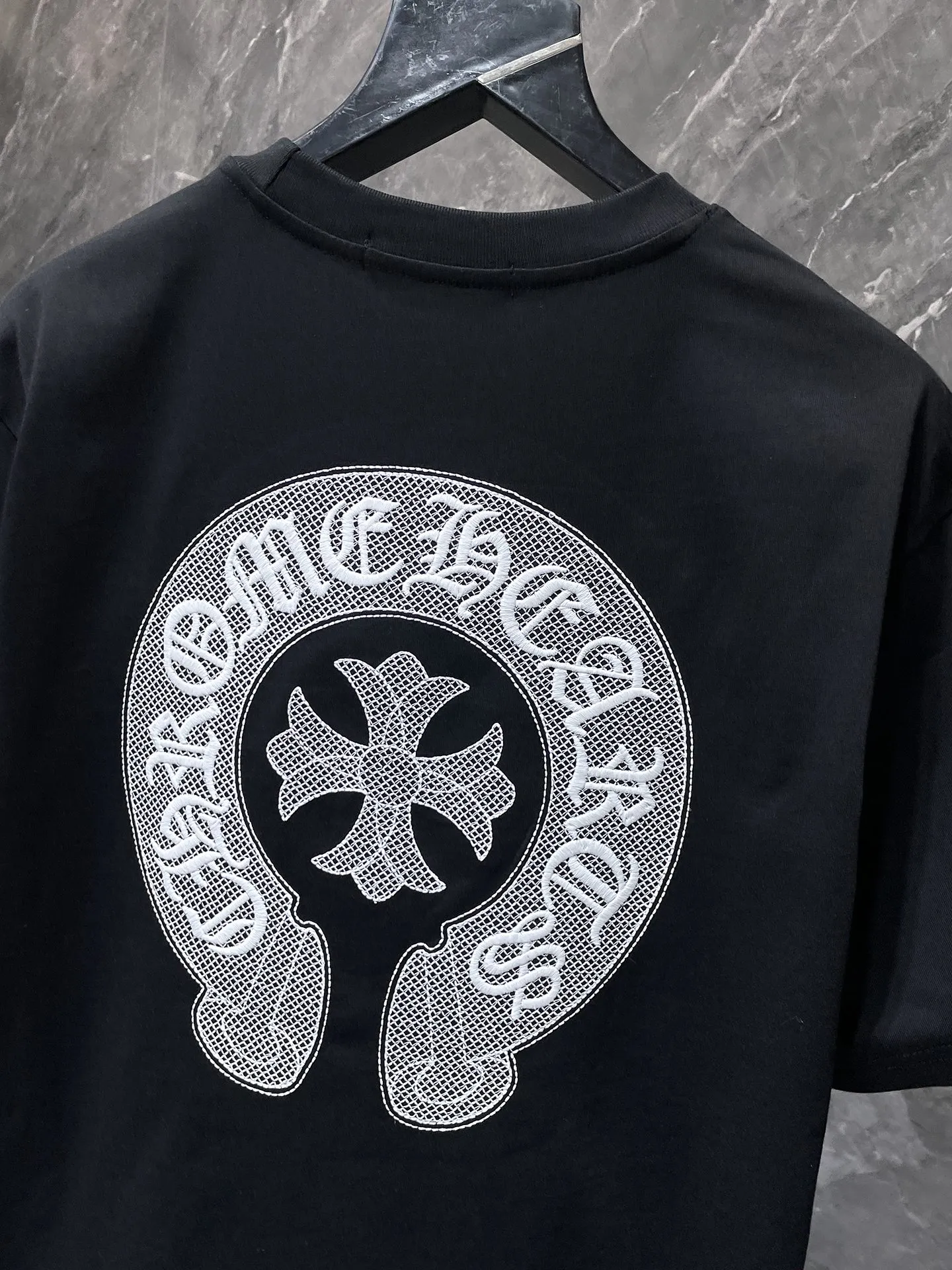 P160 New in summer Chrome Hearts 25ss High-weight, environmentally friendly and high-quality top-grade fabric 260g~270g Chrome M embroidered cross horseshoe short-sleeved counter synchronization 1:1 replica version Recommended colors: white, black